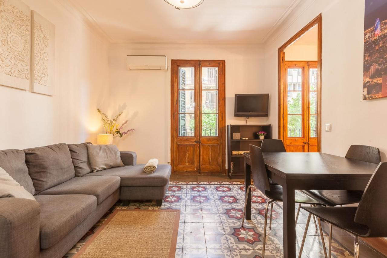 En El Corazon De Barcelona Apartment Bagian luar foto