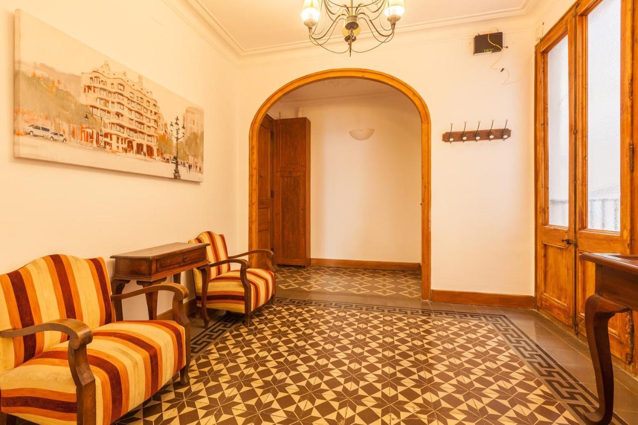 En El Corazon De Barcelona Apartment Bagian luar foto